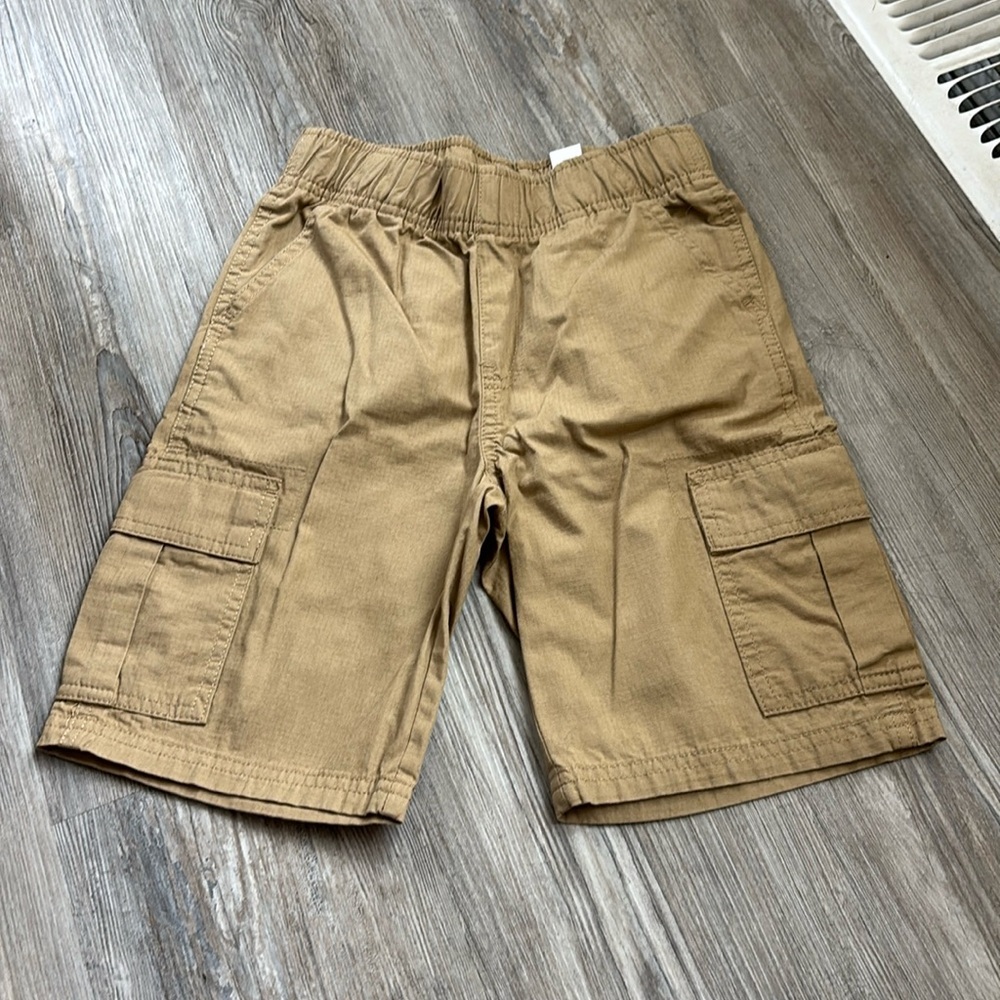 💐 NWT The Children's Place Tan Casual Shorts